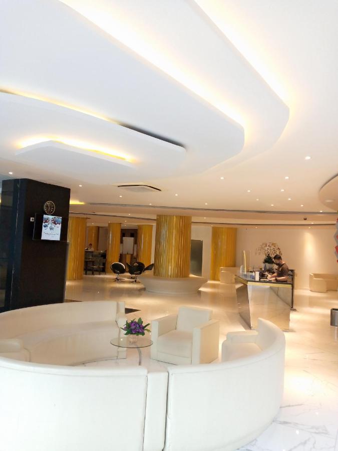 Golden Palace Hotel Batu Merah 외부 사진
